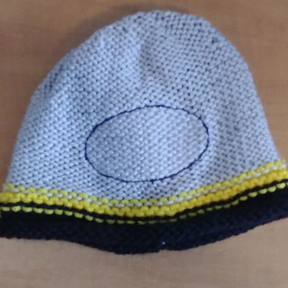 2 Handmade Superhero Batman Spiderman Knit Beanie Skull Cap 12 -18 month lot - Picture 5 of 13